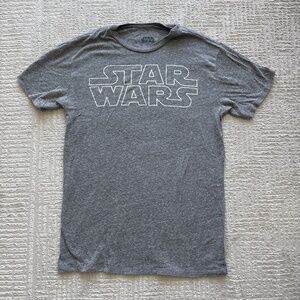 Women’s Star Wars tee